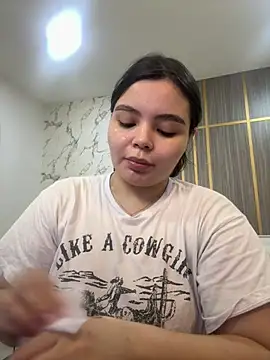 IsabellaAllen online show from 07-04-26, 10:05