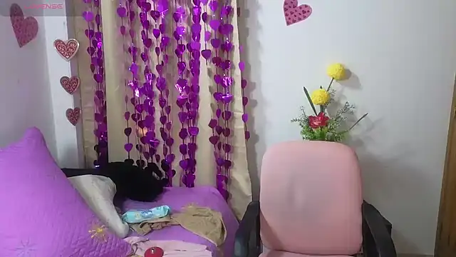 lovely trix online show from 03-11-25, 03:34