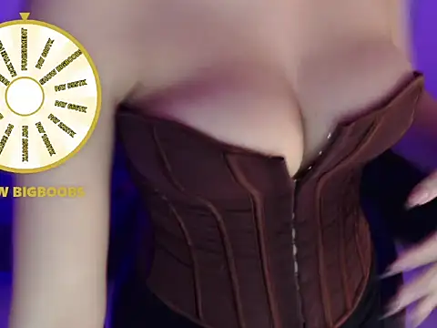 Snapshot of miakhalifa_latin chatting on 01-13-26, 03:45 miakhalifa latin online show from 01-13-26, 03:45