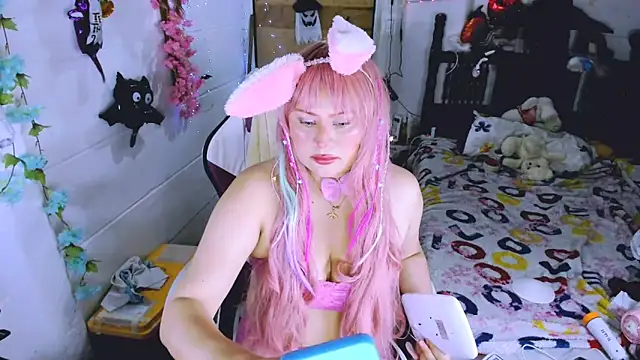 SofiaOlivares online show from 10-16-25, 10:33