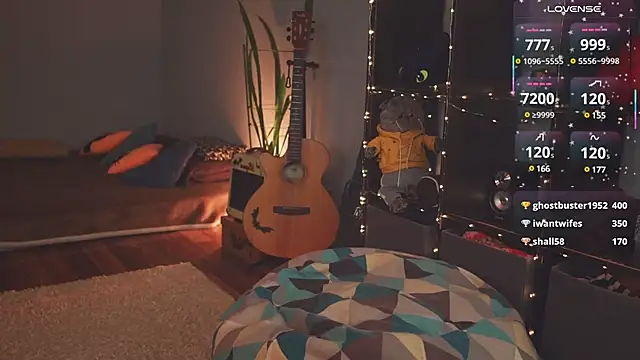 Snapshot of bananya_kitty chatting on 03-11-25, 01:26 bananya kitty online show from 03-11-25, 01:26