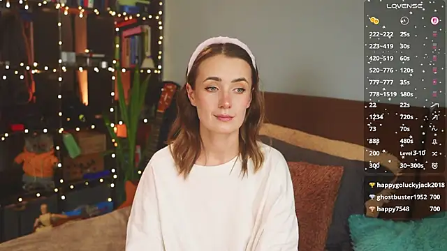 Snapshot of bananya_kitty chatting on 12-15-25, 05:06 bananya kitty online show from 12-15-25, 05:06