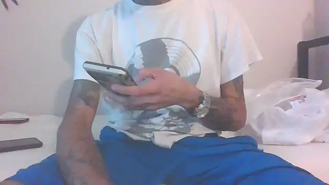 RoosterWabbit online show from 09-19-25, 05:46