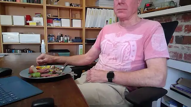 jiggy77777 online show from 10-15-25, 02:01