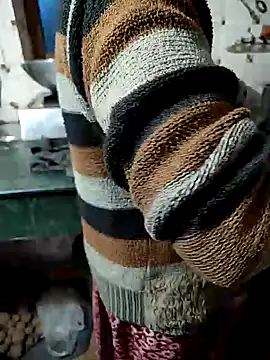 COUPLLE VILLAGE online show from 01-11-25, 10:51