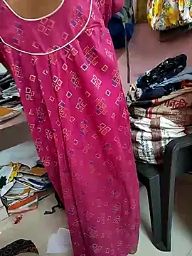 COUPLLE VILLAGE online show from 03-17-25, 10:38