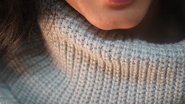 -AyeshaSinghania- online show from 12-17-25, 05:19