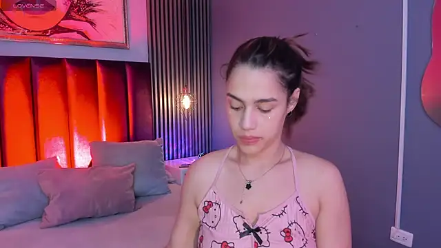 emily roberts1 online show from 12-18-25, 12:22