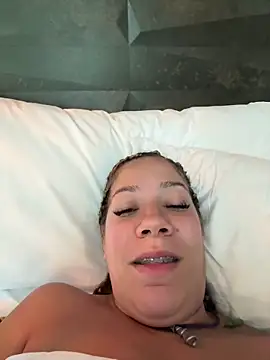 Snapshot of Bigbuttbrooklynn chatting on 09-11-25, 06:19 Bigbuttbrooklynn online show from 09-11-25, 06:19