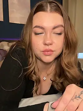 VictoriaLaFleur online show from 03-31-26, 01:22