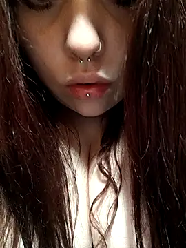 Snapshot of persefone97 chatting on 01-13-25, 03:56 persefone97 online show from 01-13-25, 03:56