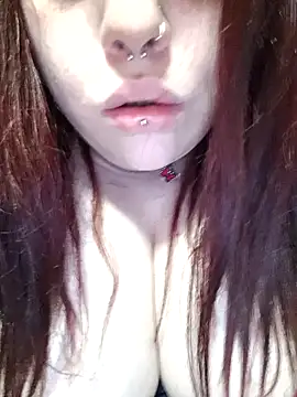 Snapshot of persefone97 chatting on 01-13-25, 07:21 persefone97 online show from 01-13-25, 07:21