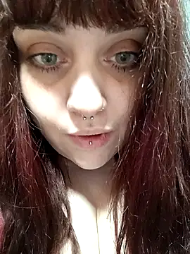 Snapshot of persefone97 chatting on 01-31-25, 05:21 persefone97 online show from 01-31-25, 05:21