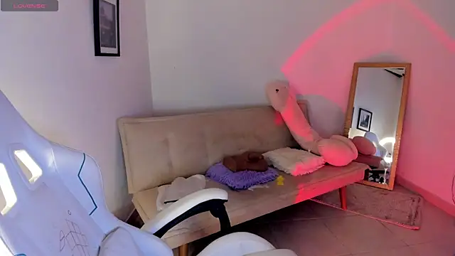 sweet pink  online show from 06-07-26, 12:04