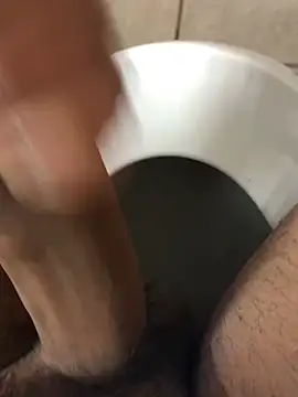 Snapshot of Lun4chuut chatting on 01-09-25, 09:59 Lun4chuut online show from 01-09-25, 09:59