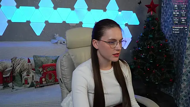 HarleyDeess online show from 12-04-24, 02:42