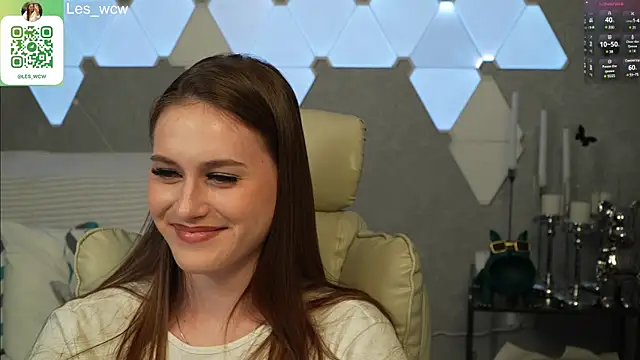 HarleyDeess online show from 01-26-25, 03:17