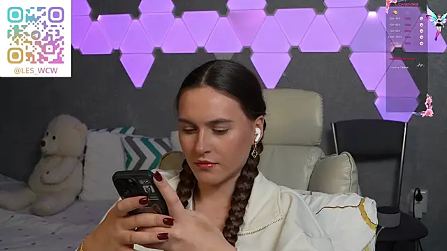 HarleyDeess online show from 01-15-26, 10:46