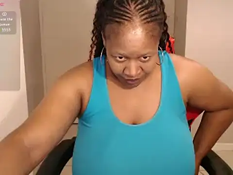 Snapshot of bustylisa1983 chatting on 03-15-25, 05:19 bustylisa1983 online show from 03-15-25, 05:19