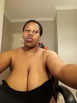 bustylisa1983 online show from 02-22-26, 03:18