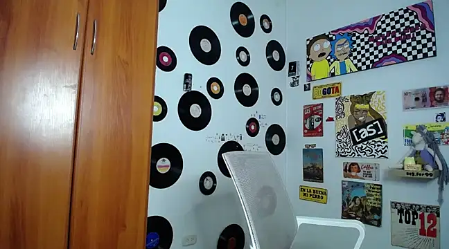 9 Fernanda 9 online show from 02-09-25, 04:36