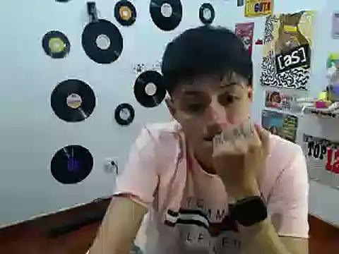 9 Fernanda 9 online show from 03-05-25, 04:34