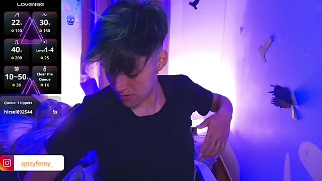 9 Fernanda 9 online show from 10-29-25, 10:28