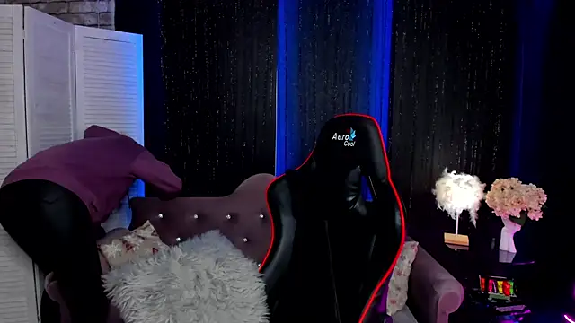 SarahCoksss online show from 11-06-25, 12:44