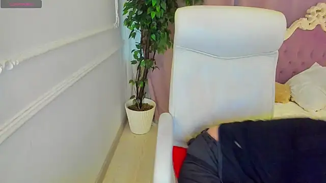 Lily Marlin online show from 03-16-26, 07:56