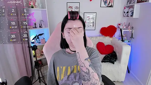 PennyMay online show from 02-13-25, 04:32