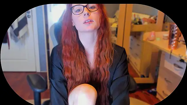 Snapshot of KlementinaBbG chatting on 02-05-25, 07:53 KlementinaBbG online show from 02-05-25, 07:53