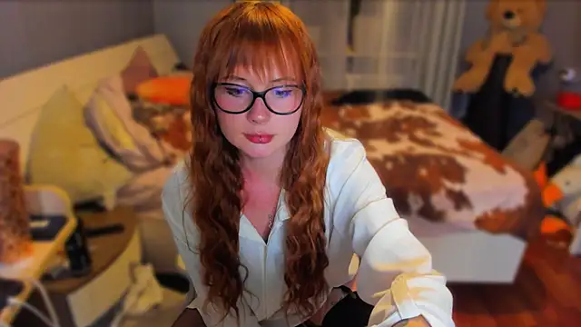 Snapshot of KlementinaBbG chatting on 09-08-25, 08:30 KlementinaBbG online show from 09-08-25, 08:30