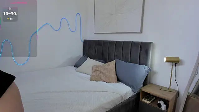 SimonaGerry online show from 04-23-26, 04:46