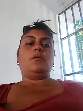 Snapshot of AlyDenalioficial chatting on 02-01-25, 04:54 AlyDenalioficial online show from 02-01-25, 04:54