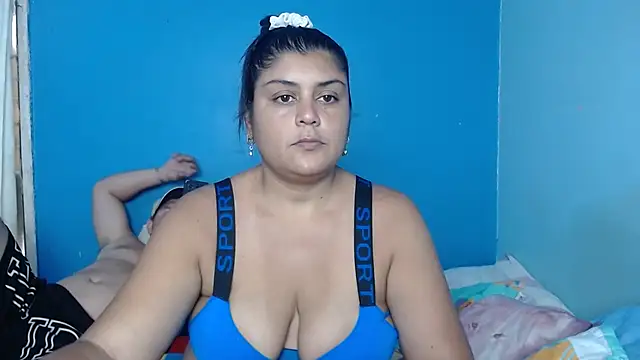 Snapshot of AlyDenalioficial chatting on 02-04-25, 05:12 AlyDenalioficial online show from 02-04-25, 05:12