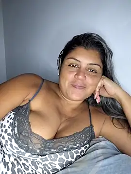 Snapshot of AlyDenalioficial chatting on 10-04-25, 06:06 AlyDenalioficial online show from 10-04-25, 06:06