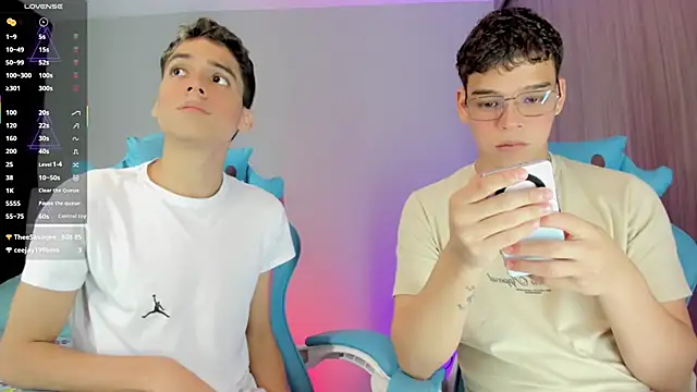 Snapshot of jake_and_joaquin chatting on 03-13-25, 06:05 jake and joaquin online show from 03-13-25, 06:05