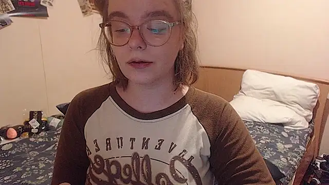 Chmiri cb online show from 12-20-25, 02:57