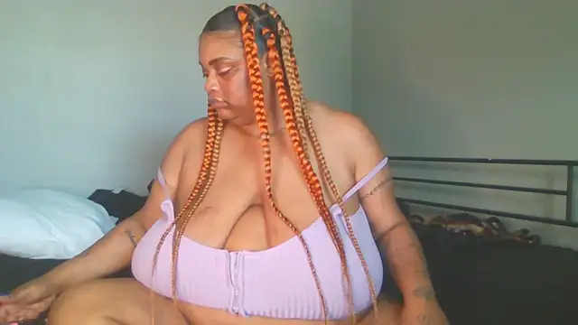 NaughtyHottieBBW online show from 06-09-26, 08:42