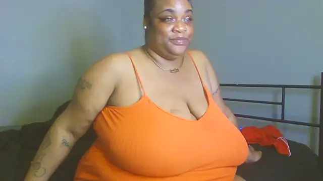 NaughtyHottieBBW online show from 06-23-26, 04:21