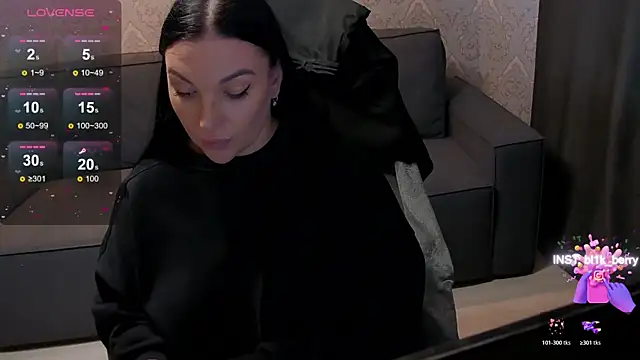 Snapshot of blackberry_star chatting on 12-18-25, 07:14 blackberry star online show from 12-18-25, 07:14