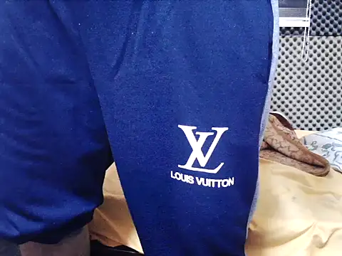 Arabeyes online show from 10-19-25, 10:27