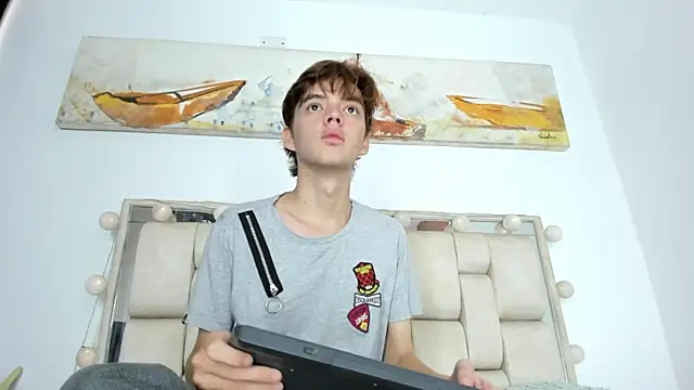 Snapshot of daniel_hot03 chatting on 10-30-25, 01:23 daniel hot03 online show from 10-30-25, 01:23