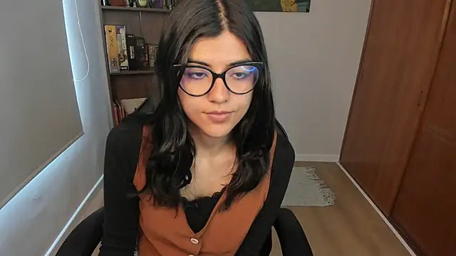 valerie  skyy online show from 12-16-25, 02:11