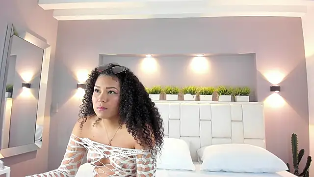 Snapshot of Ashleyy23x chatting on 10-01-25, 12:00 Ashleyy23x online show from 10-01-25, 12:00