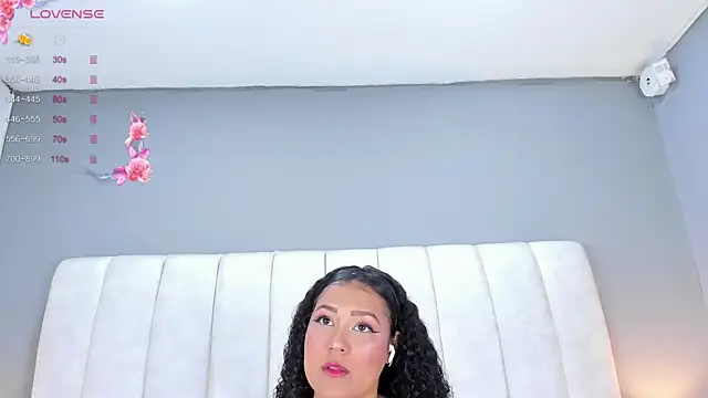 Snapshot of Ashleyy23x chatting on 11-12-25, 07:46 Ashleyy23x online show from 11-12-25, 07:46