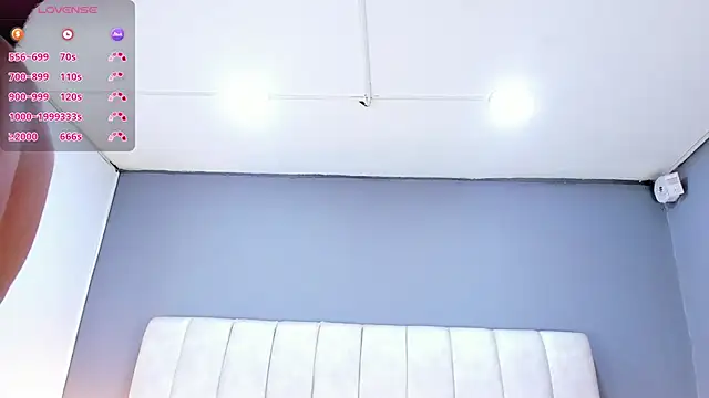 Snapshot of Ashleyy23x chatting on 11-27-25, 07:27 Ashleyy23x online show from 11-27-25, 07:27