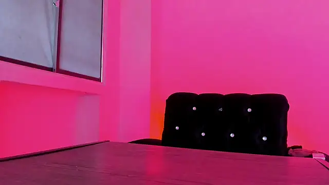 Mialenox online show from 02-10-25, 08:21