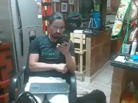 Dr Pocholate84 online show from 01-12-25, 12:28