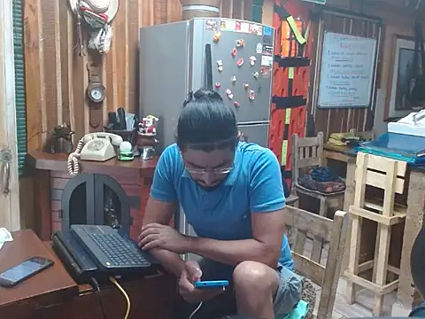 Dr Pocholate84 online show from 10-08-25, 04:37